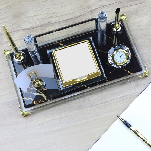 5447-SFF Kristal Cam Masa İsimliği